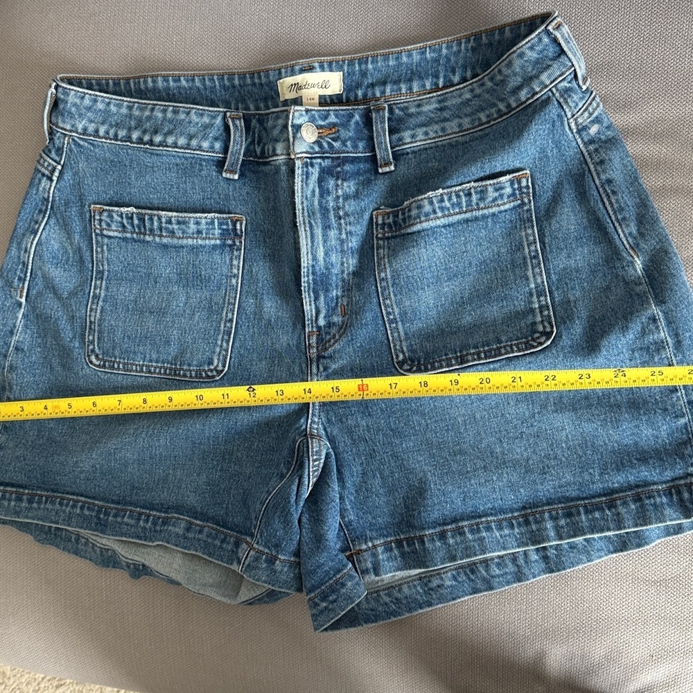 Madewell The Denim Emmett Short: Patch Pocket Edition Size 14 W - Picture 7 of 8